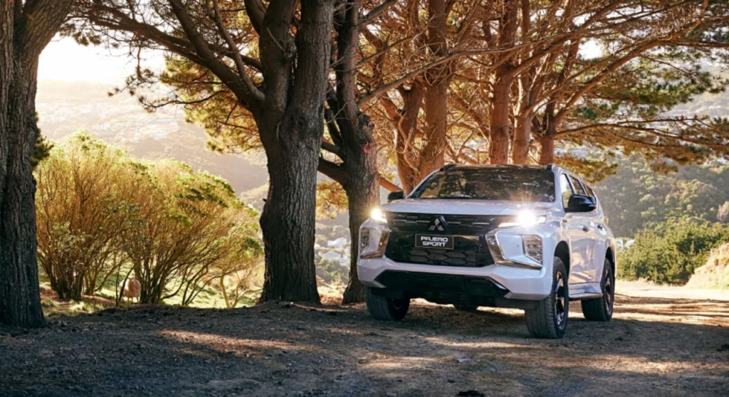 2026 mitsubishi pajero sport - exterior 3