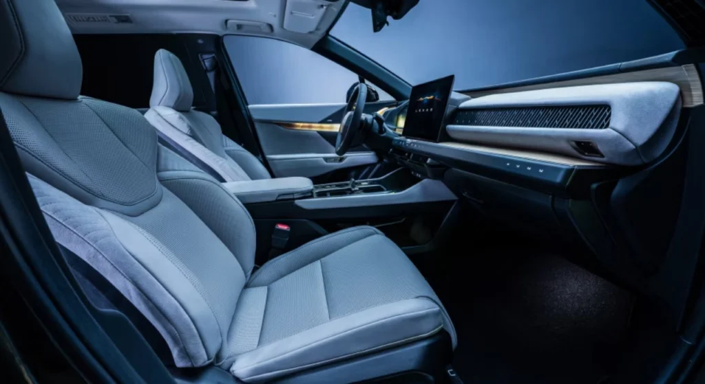 2027 lexus tz - interior 3