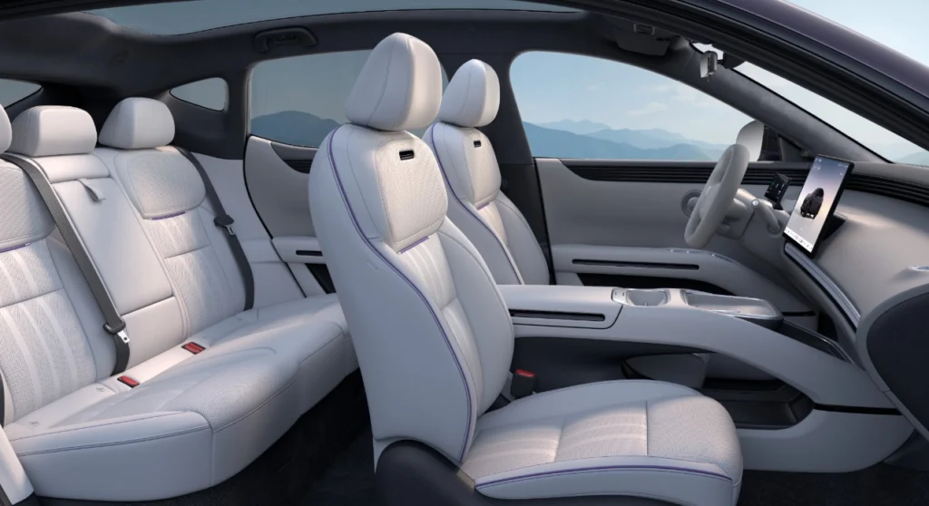 2027-xpeng-l03-interior-2