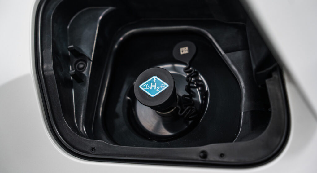 bmw-group-news-g65-hydrogen-gallery-40